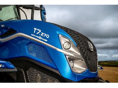 El prototipo de tractor T7 Methane Power GNL de New Holland gana el premio Green Good Design Award 2023 